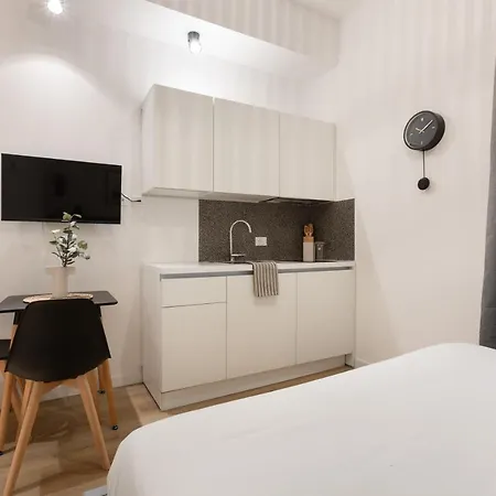 Revived Elegance In Apartment