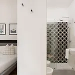 公寓 Revived Elegance In *